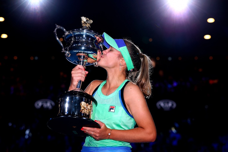 Результаты Australian Open 2020. Софья Кенин победила Гарбинье Мугурусу и стала чемпионкой