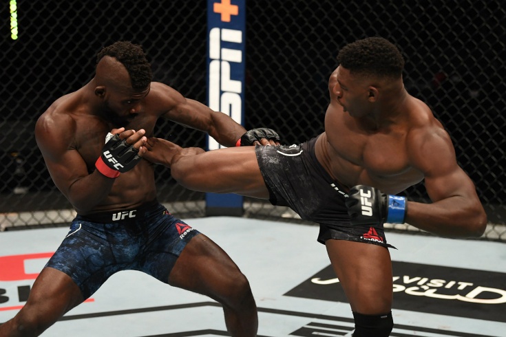 Хоакин Бакли — Импа Касанганай — обзор боя UFC, нокаут ударом ногой с разворота, видео