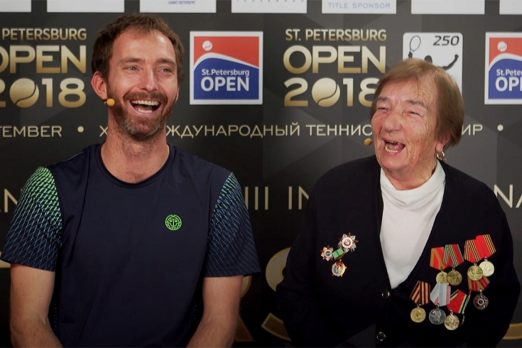 Как голландский теннисист каждый год приезжает в Петербург к русской бабушке на пельмени