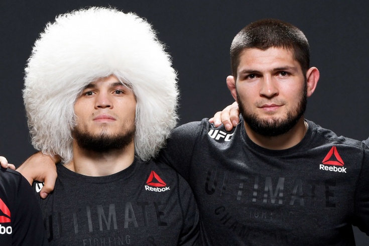 Хабиб Нурмагомедов помог брату Умару одержать первую победу в UFC